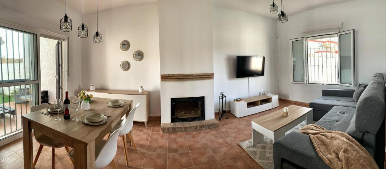 Villa Ronko House El Ronquillo Extérieur photo